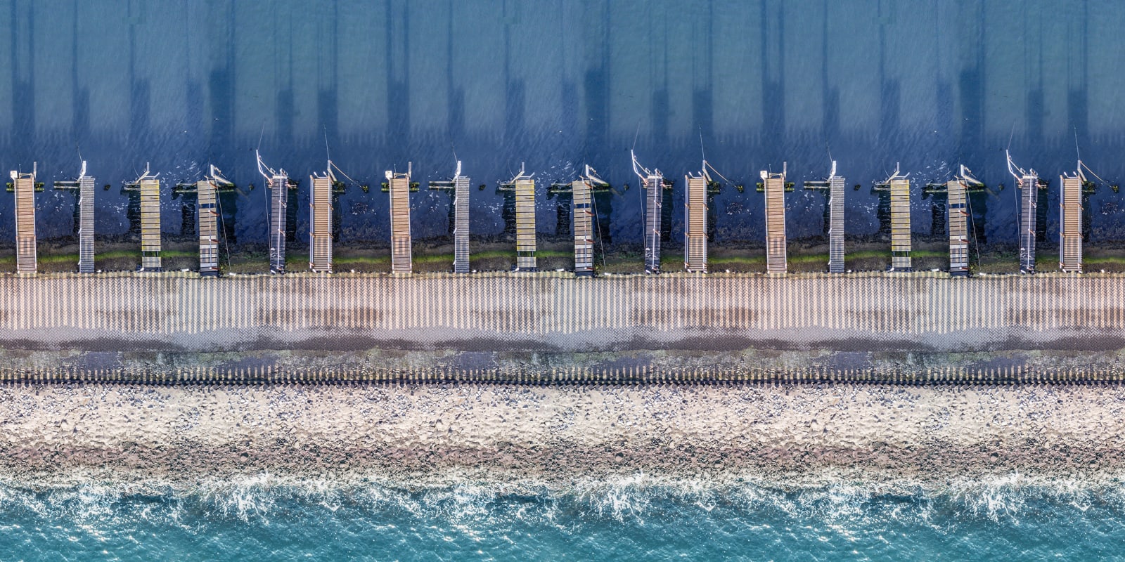 136793-foto-tapet-3d-ocean-breeze-personalizat-rebel-walls