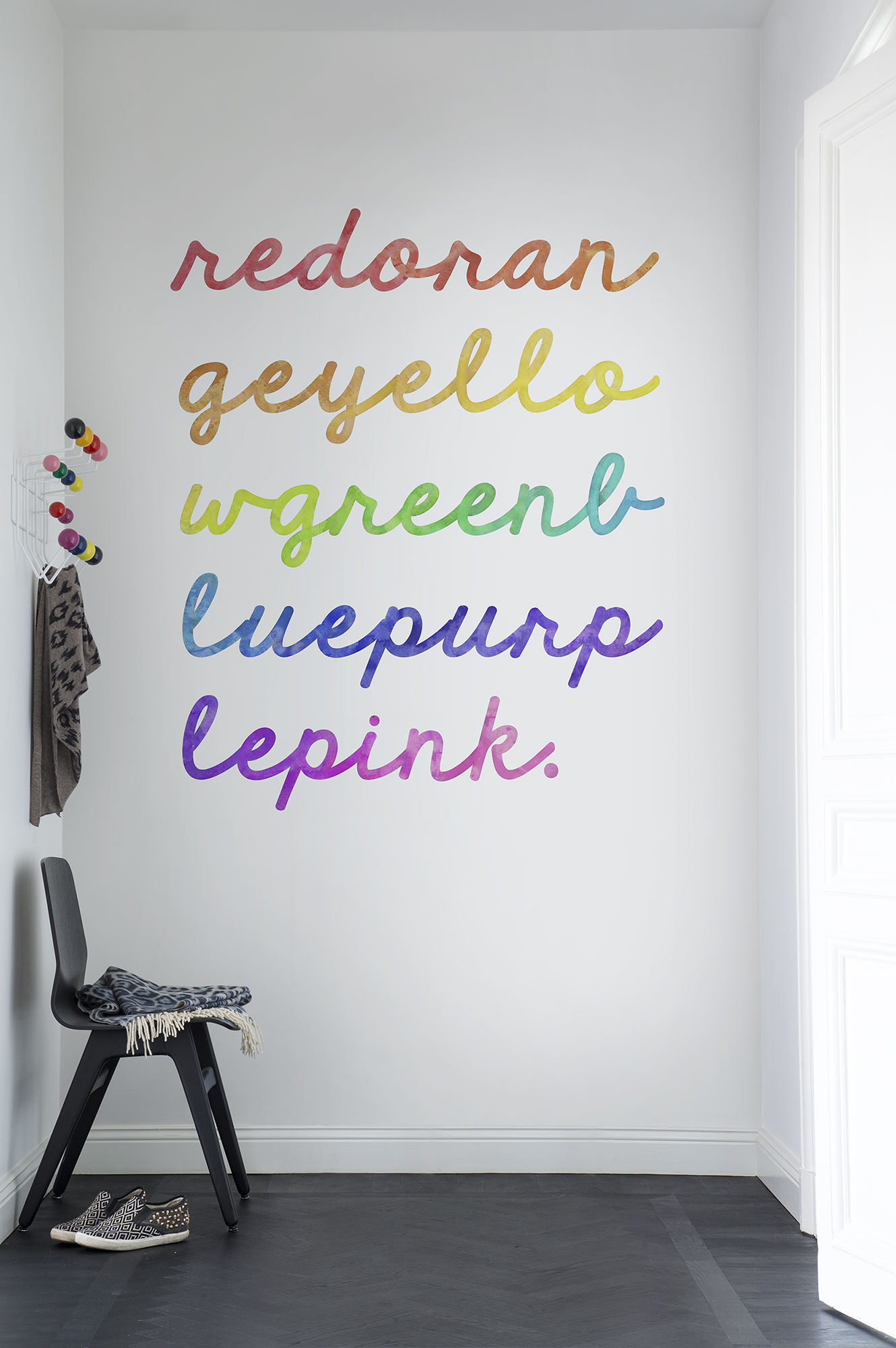 4923-fototapet-scris-colorat-2-personalizat-rebel-walls