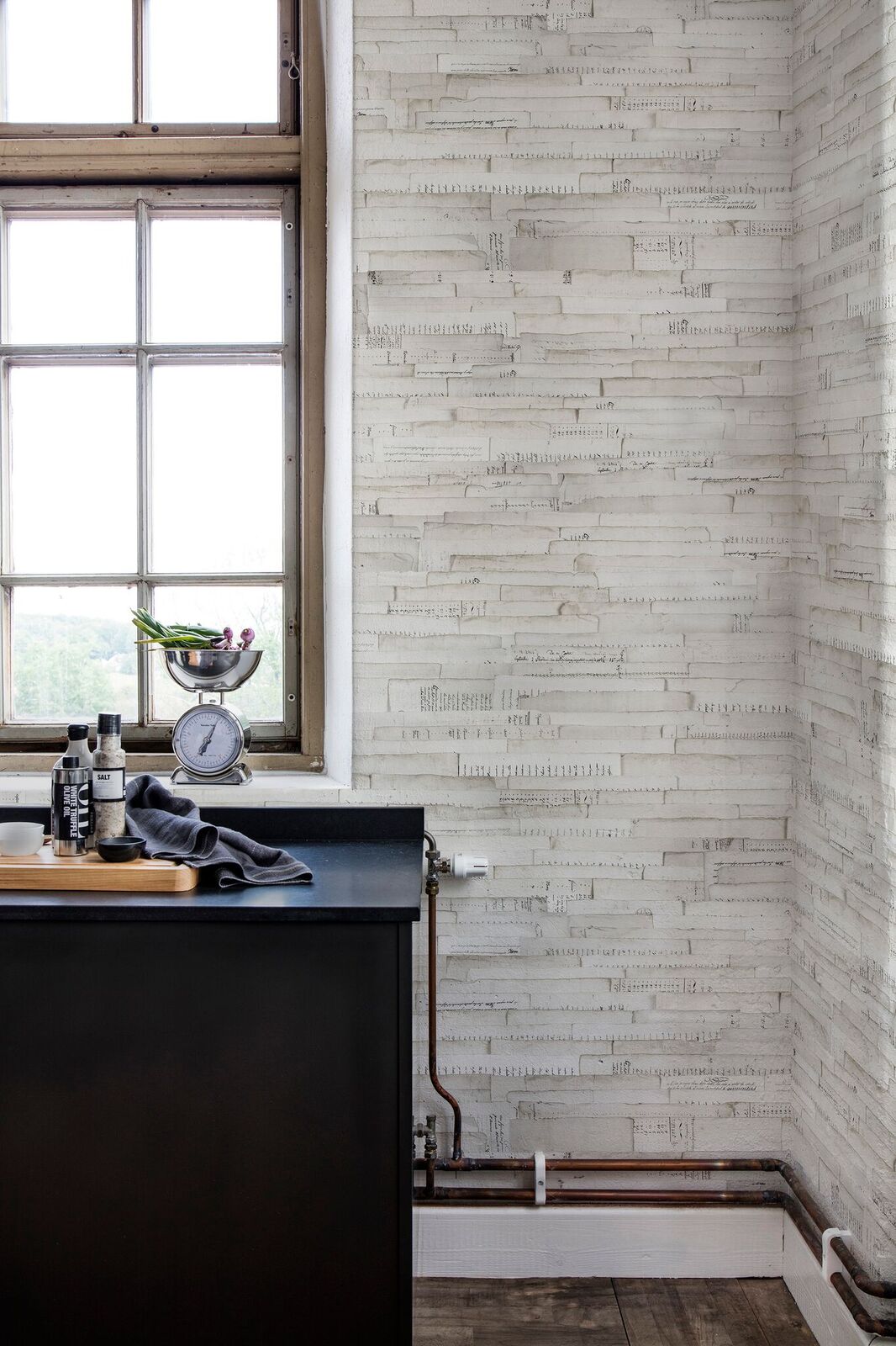 5007-fototapet-libririe-personalizat-rebel-walls
