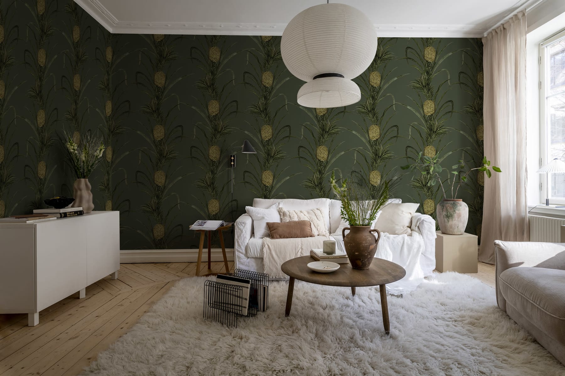 R19649_interior1