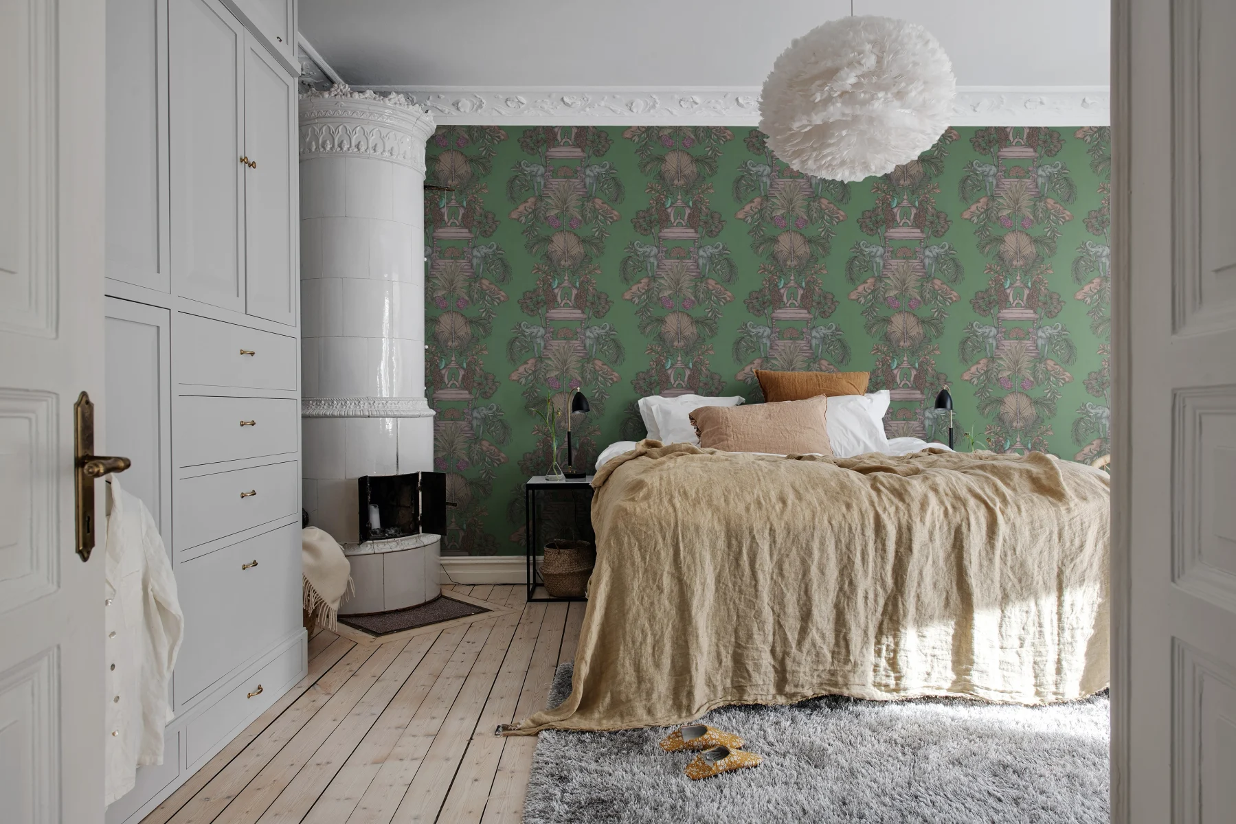 R19699_interior2