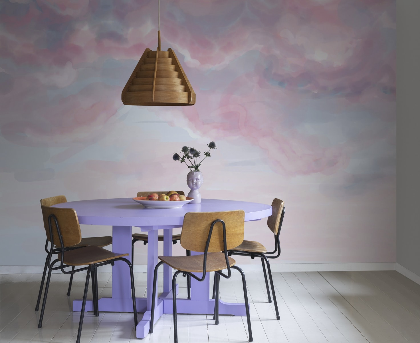 R19704_interior1
