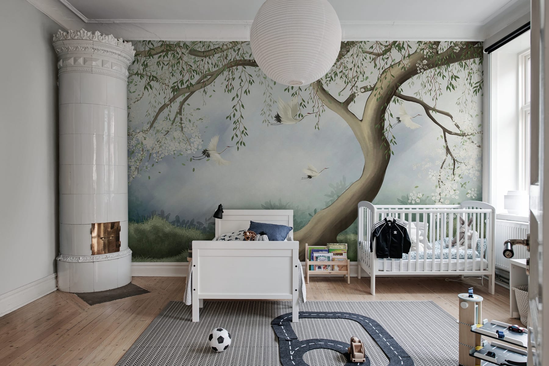 R19762_interior2
