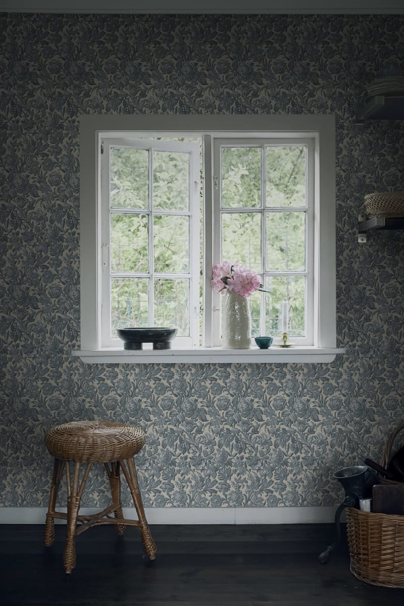 S10246_interior2