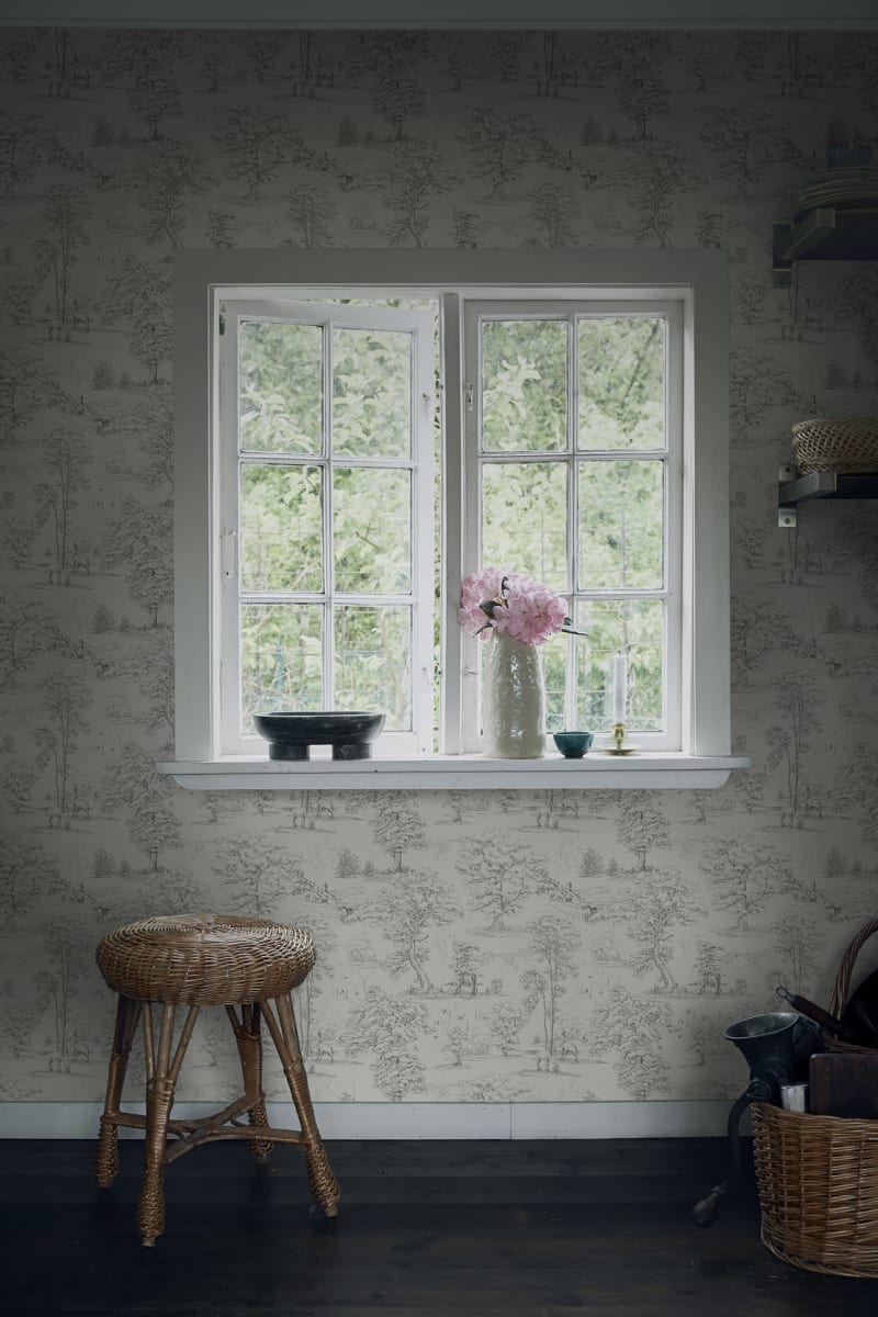 S10256_interior2