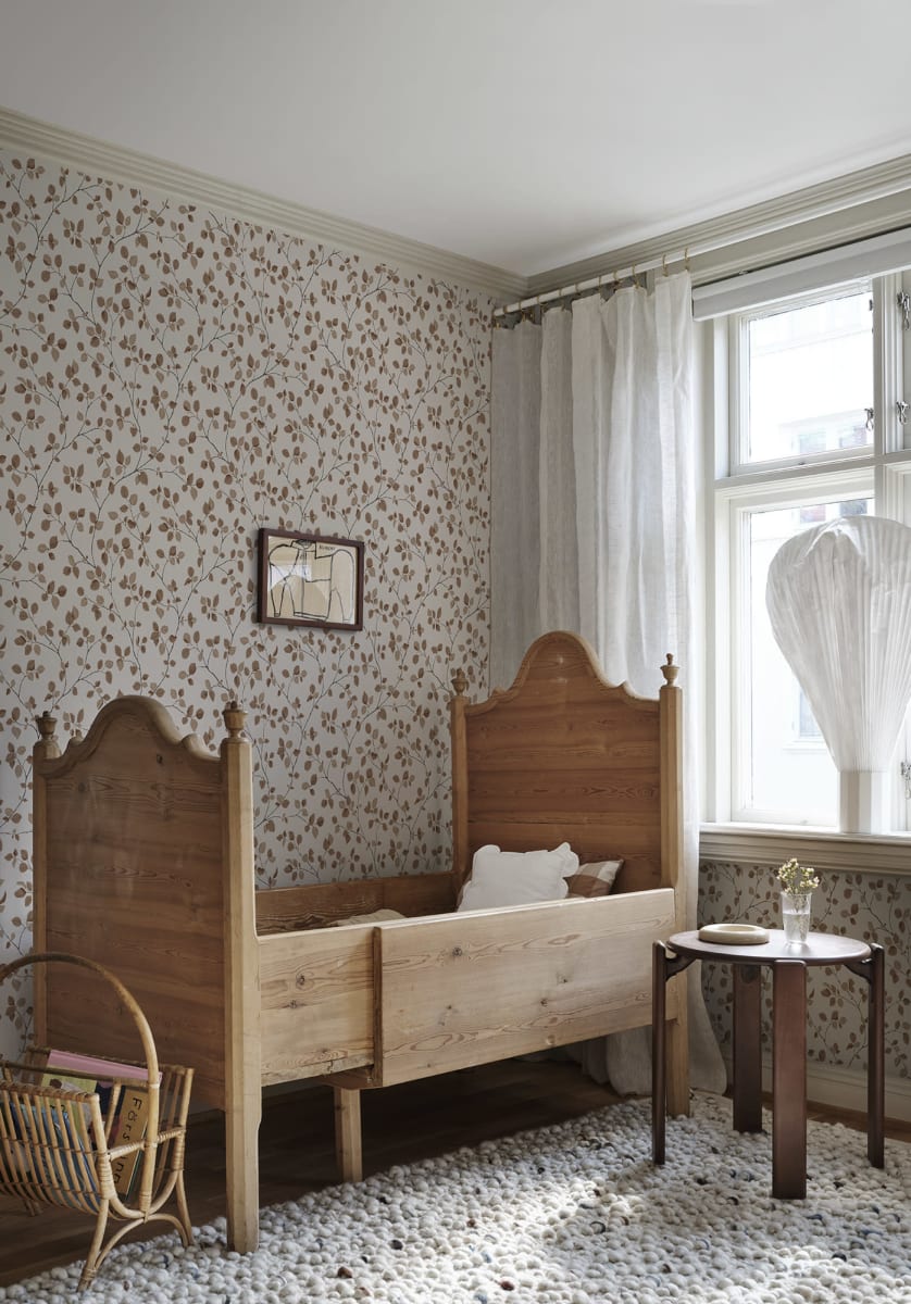 S10324_interior2
